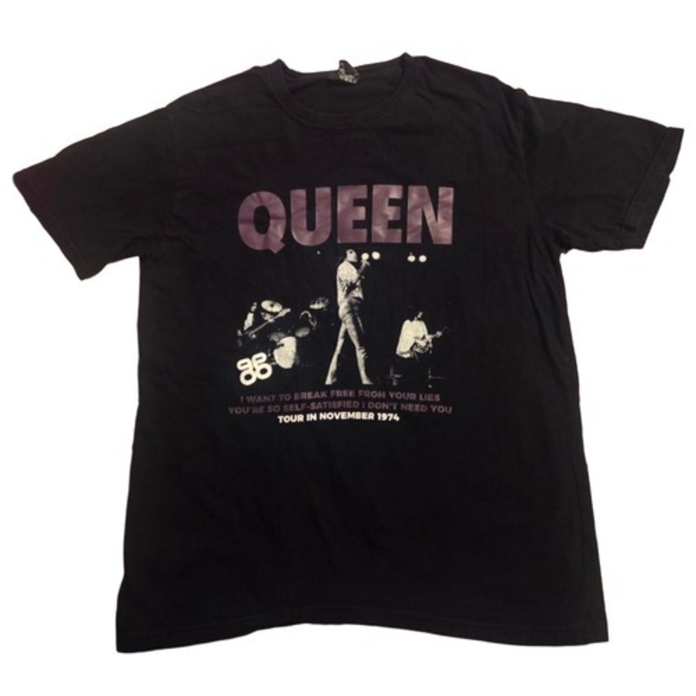 Butterflyeffect90 Kaos Band Queen Tour In November 1974 T-Shirt Size Large